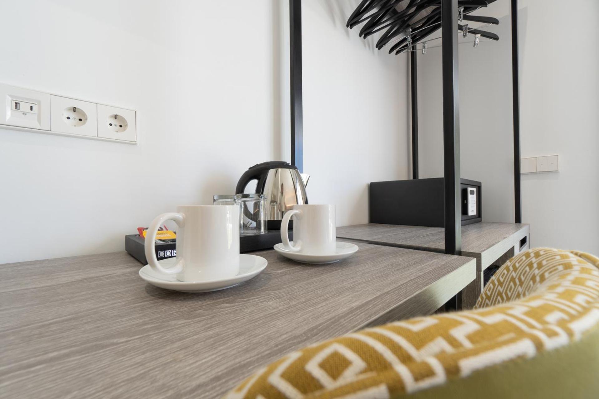 Hostal Restaurante Pou Des Lleo Sant Carles de Peralta Værelse billede
