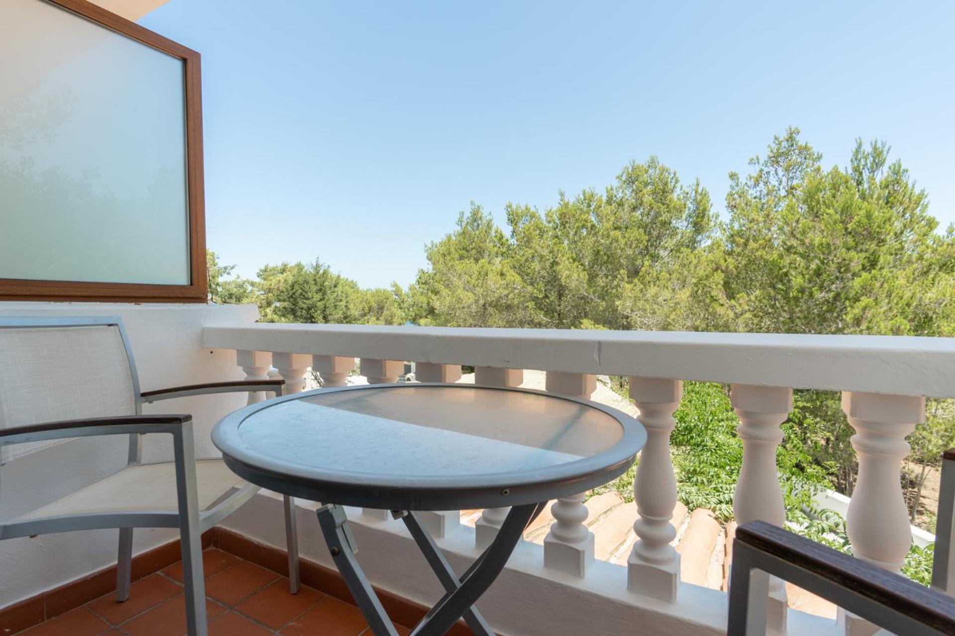 Hostal Restaurante Pou Des Lleo Sant Carles de Peralta Værelse billede